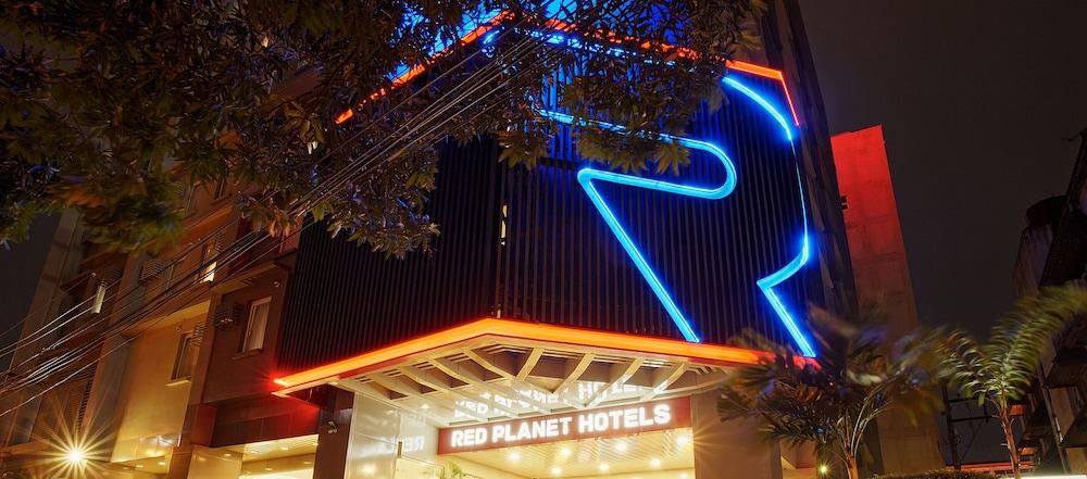 Red Planet Makati Avenue Manila Hotel San Pedro Makati Exterior foto